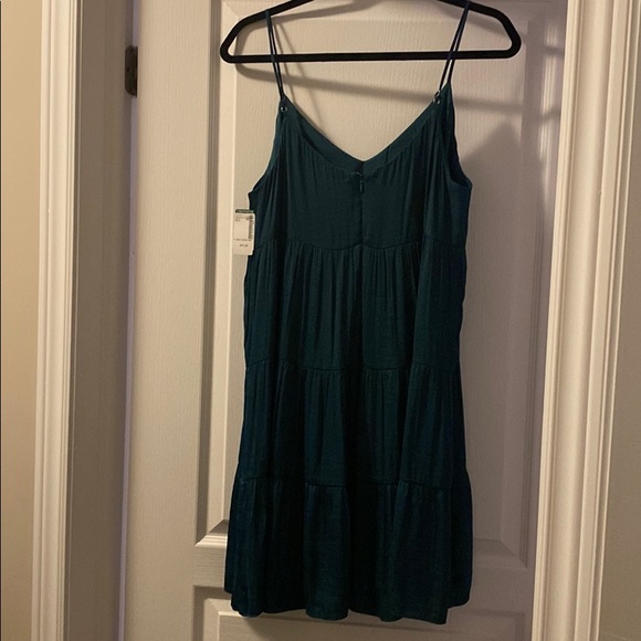 Simons dress - Picture 6 of 6